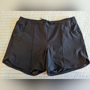 EUC Land's End black swim shorts size 16